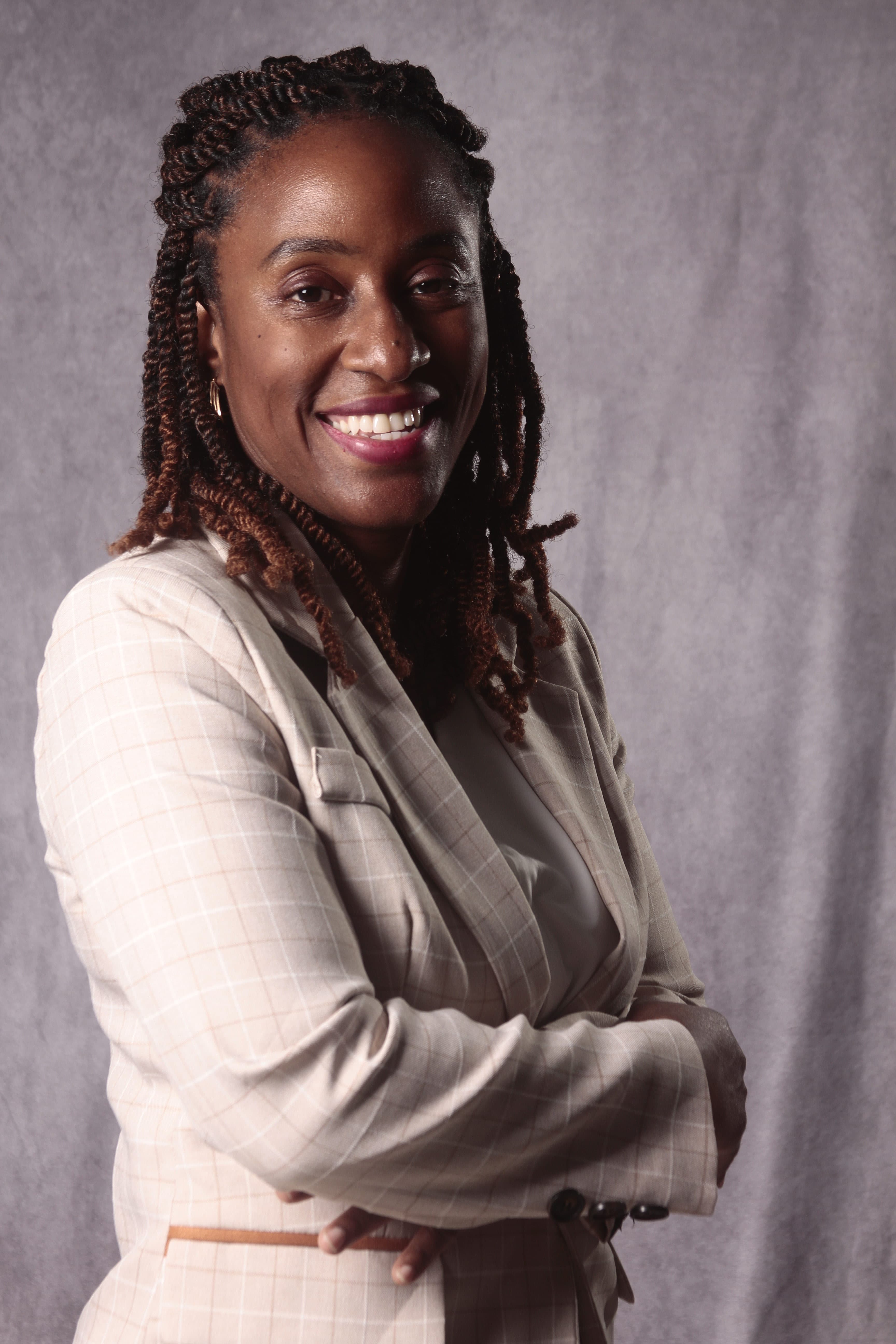 Dr. Belinda Morrison using advanced urology equipment
